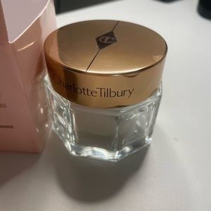 Charlotte Tilbury Magic Cream